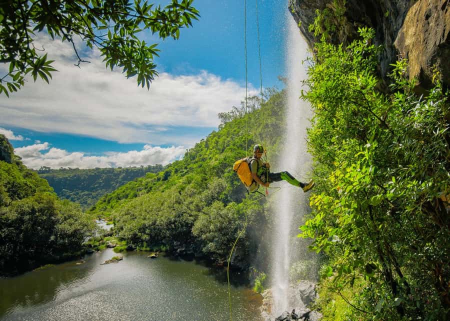 Mauritius: Tamarind Falls Canyoning Adventure - Meeting your guides and learning the rope work