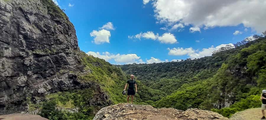 Mauritius: The Iconic Waterfalls hike + Mauritian picnic - Four waterfalls and changing views