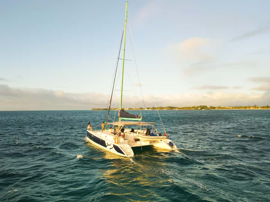 North of Mauritius: Sunset Catamaran Cruise, Drinks & Snacks - A sunset cruise with the right amount of time