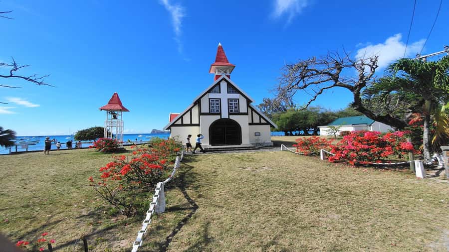 Port Louis Market, Botanical Garden -Northern Mauritius Tour - Port Louis Market: start with the island’s everyday life