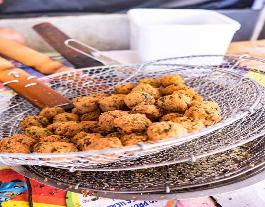 Port Louis: Private Guided Tour and Street Food Tasting - Caudan Waterfront for shops, cafés, and crafts