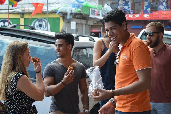Port-Louis Street Food Tour - Central Market: fruit, juice, and local rhythm