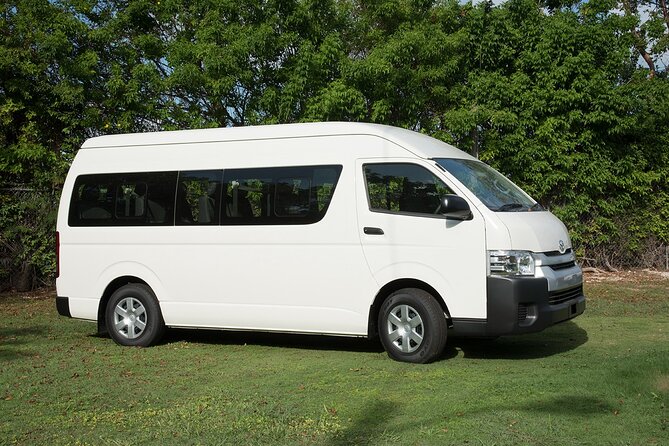 Private Airport-Hotel Transfers in Mauritius - Local tips from Dee and Irrfhan