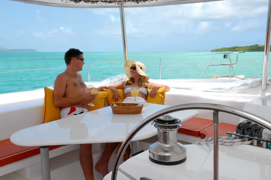 Private Catamaran Charter to Ile aux Cerfs - Key points at a glance