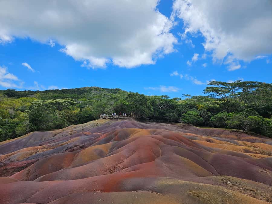 PRIVATE FULL-DAY NORTH AND SOUTH TOUR - Marie Reine De La Paix and a wide view over Port Louis