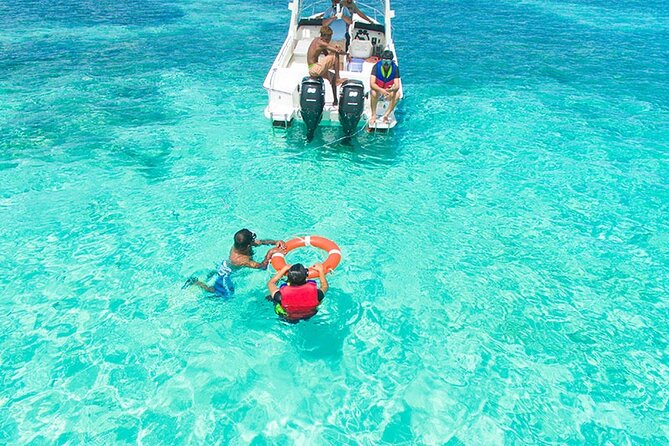 Private speed boat to Ile aux Cerfs full-day Incl: Lunch & Transfer - A Feet-in-the-Sand Barbecue Lunch
