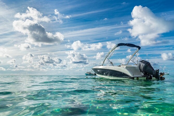 Private speed boat to Ile aux Cerfs full-day Incl: Lunch & Transfer - Weather, Swimming, and What to Bring