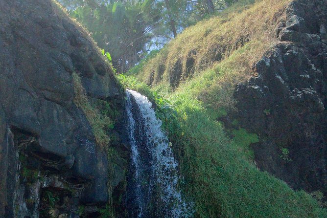 Randonnée - Le Sud Sauvage - Following waterfalls, rivers, and natural pools