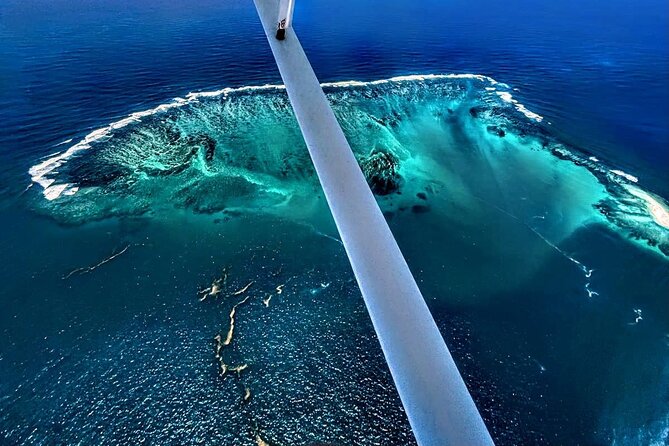 Seaplane Tours over the turquoise lagoon of the East of Mauritius - Key points to know before takeoff