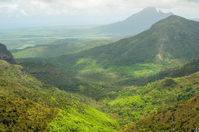 South of Mauritius :Full day package including Chamarel Coloured earth & lunch - Trou aux Cerfs and Floreal in central Mauritius