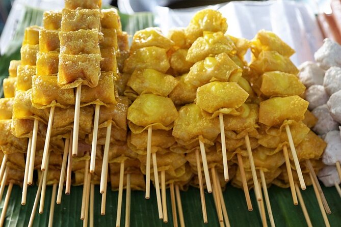 Street Food Private Tour in Port Louis - How Christopher shapes the experience