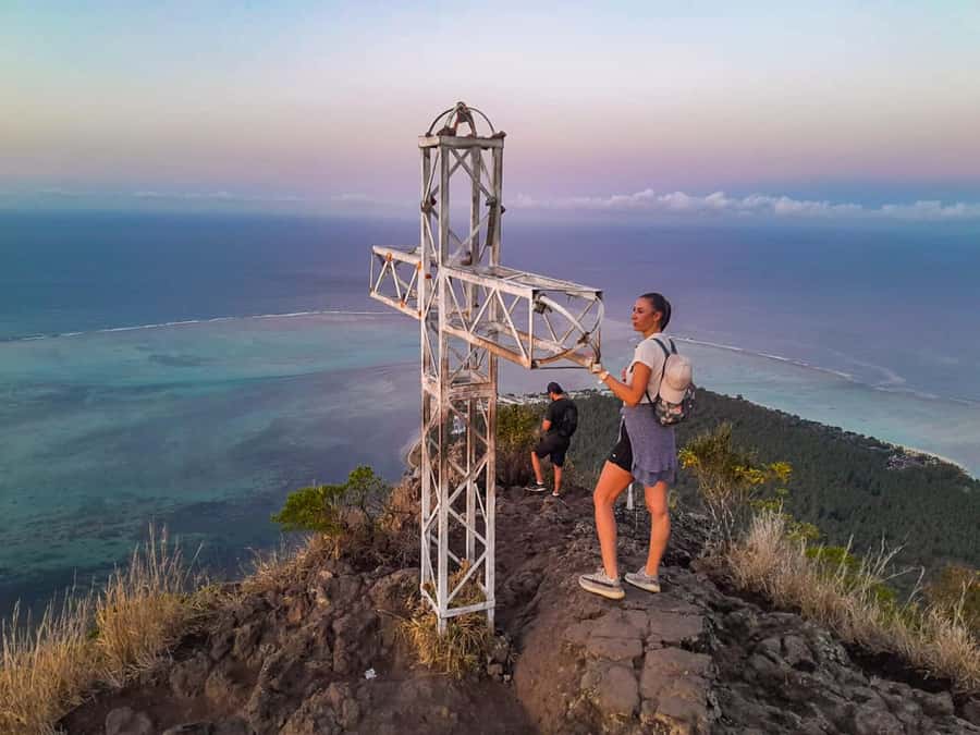 Sunrise hike at Le Morne Brabant with Local Guides (UNESCO) - Key points to know before booking