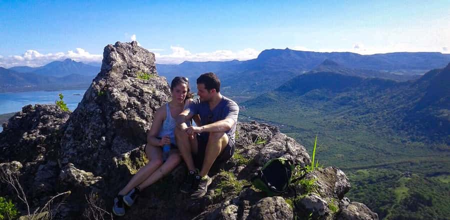 Sunrise hike at Le Morne Brabant with Local Guides (UNESCO) - The sunrise payoff and the coffee stop