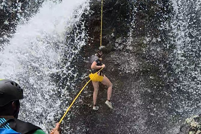 Tamarind Falls Abseiling - What is included, and what you still need