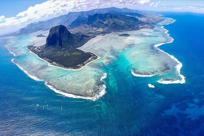 Tropical South West of Mauritius: Full-day All Inclusive tour (Visit to 3 parks) - Alexandra Falls and Black River Gorges show Mauritius at its greenest