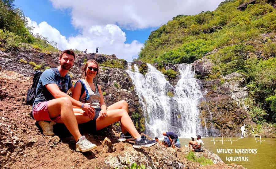 Vacoas-Phoenix: Private Hiking Tour to Tamarind Falls - Local snacks after an active morning