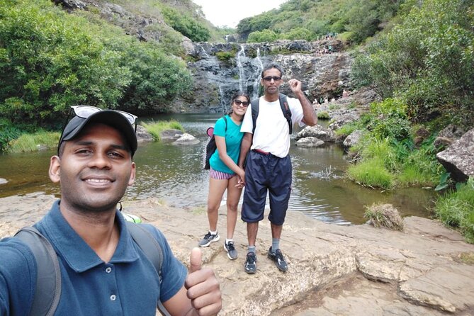 Waterfall Hike - Reaching the waterfall viewpoints