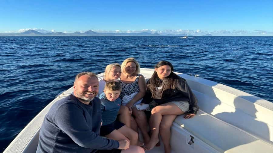Whale & Dolphins Swimming - Private Speedboat Exclusive Tour - Breakfast Onboard, With One Important Check