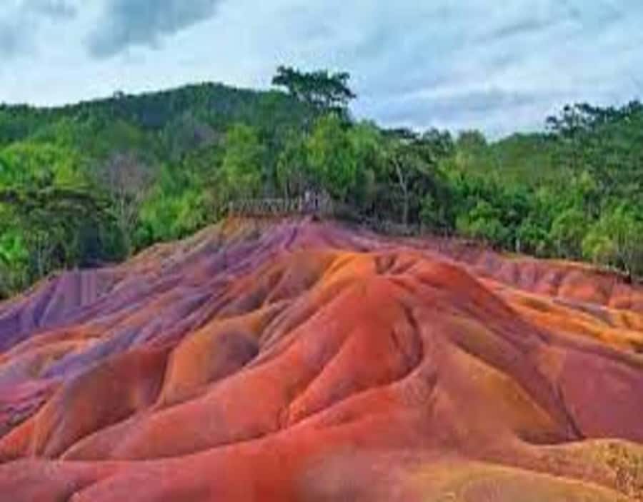 Wild South West Private Tour with pick up - Trou aux Cerfs and Curepipe’s high viewpoint